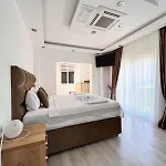 Gulistan - 7 Bedroom In Ovacik フェティエ