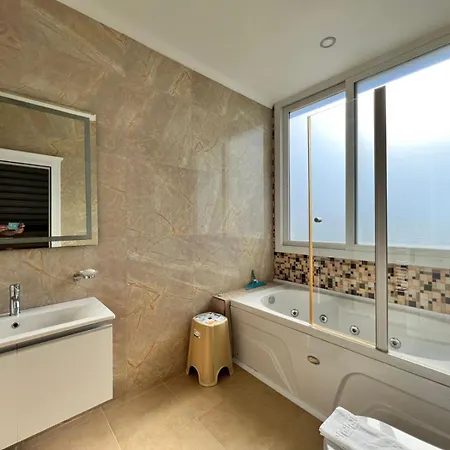 Gulistan - 7 Bedroom In Ovacik *