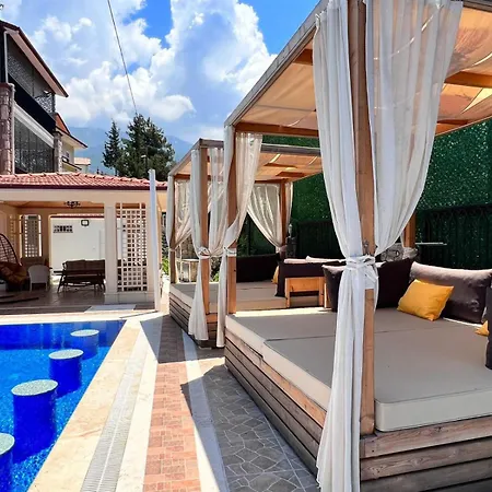 Gulistan - 7 Bedroom In Ovacik Villa