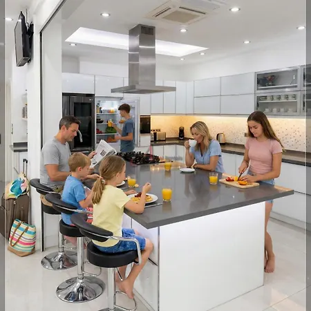 Villa Gulistan - 7 Bedroom In Ovacik