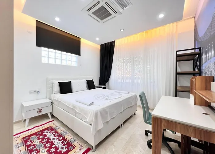 Gulistan - 7 Bedroom In Ovacik フェティエ