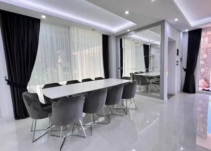 Villa Gulistan - 7 Bedroom In Ovacik Fethiye