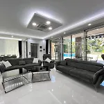 Gulistan - 7 Bedroom In Ovacik Villa *