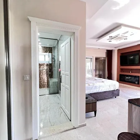 Villa Gulistan - 7 Bedroom In Ovacik *