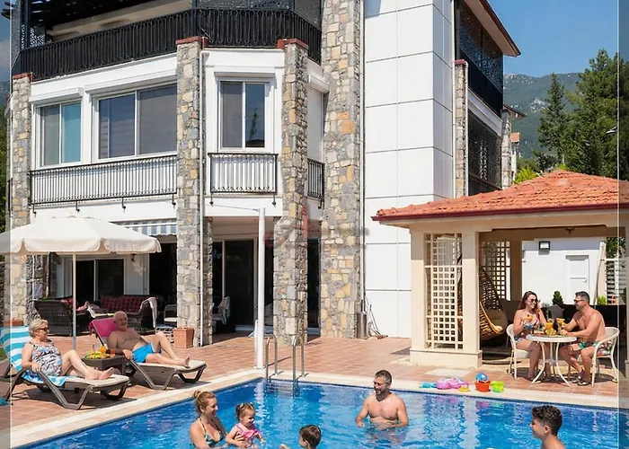 Gulistan - 7 Bedroom In Ovacik Vilă Fethiye